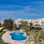 Kings Palace 1 Bed Appartement *