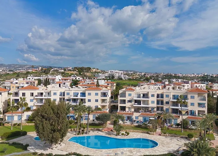 Kings Palace 1 Bed 아파트 파포스