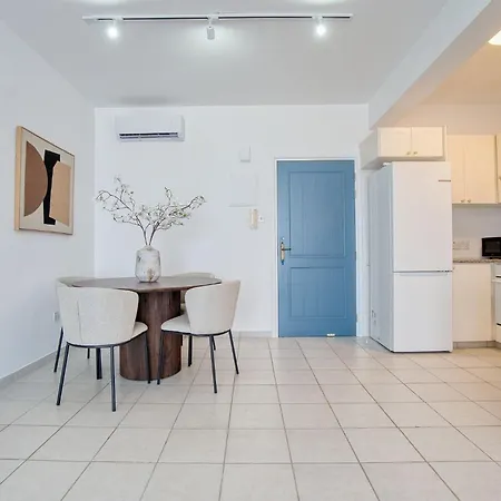Kings Palace - Apartment With Seaview Paphos